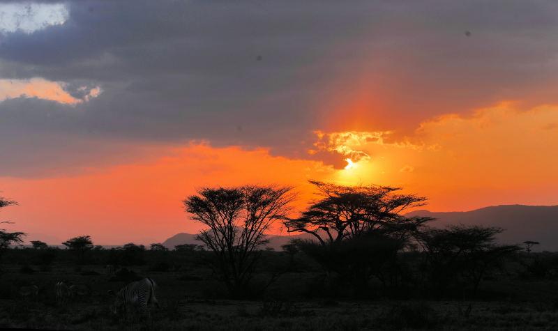 32-肯亞-山布魯公園-夕陽景觀