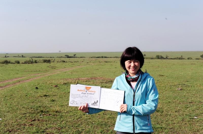 3027-肯亞-馬賽馬拉公園-草原的早餐-熱氣球飛行證書