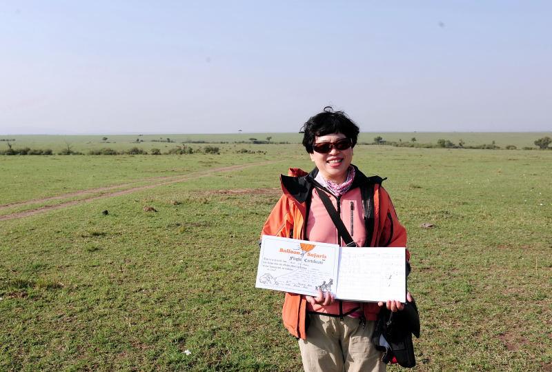 3030-肯亞-馬賽馬拉公園-草原的早餐-熱氣球飛行證書