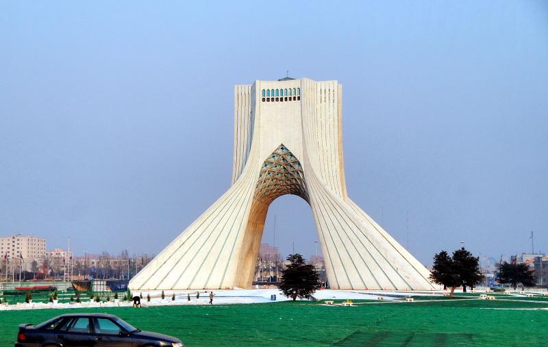 0153-德黑蘭-2500年紀念碑.JPG