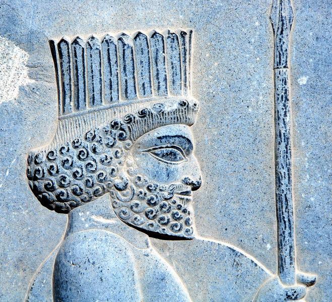 2534-波斯波利斯-大流士阿帕達納宮殿-戰士雕像.JPG