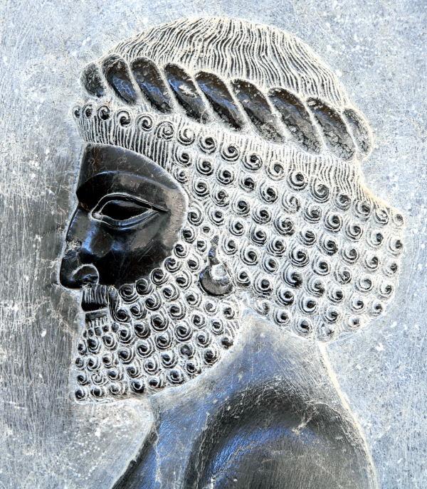 2538-波斯波利斯-大流士阿帕達納宮殿-戰士雕像.JPG