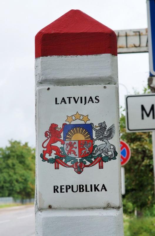 3936-拉脫維亞與立陶宛邊境.JPG