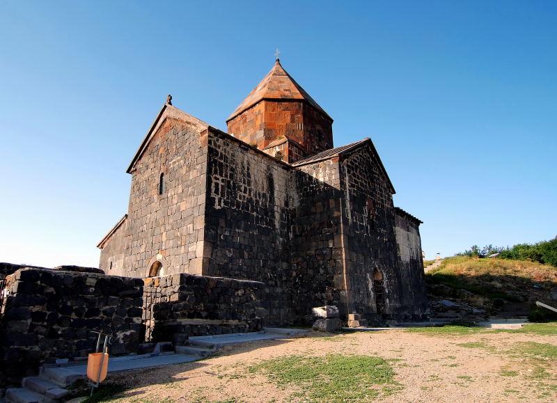 11381-斯凡湖-第六世紀教堂.JPG