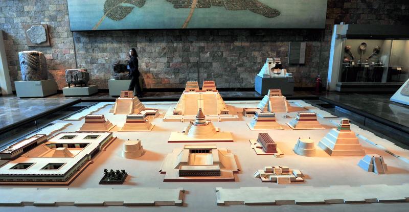 2122-考古博物館-神殿模型