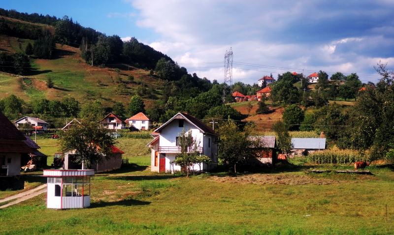 6285-科索沃往黑山國-黑山的農村景觀.JPG