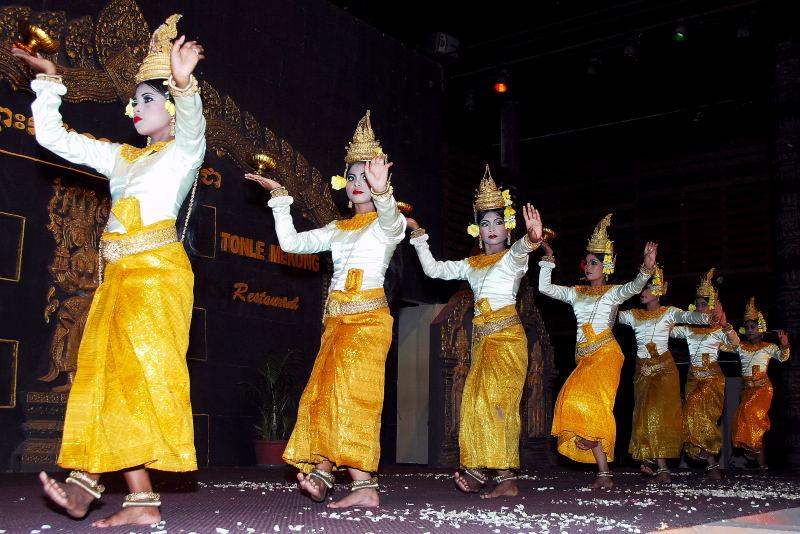 0990-柬埔寨的傳統歌舞