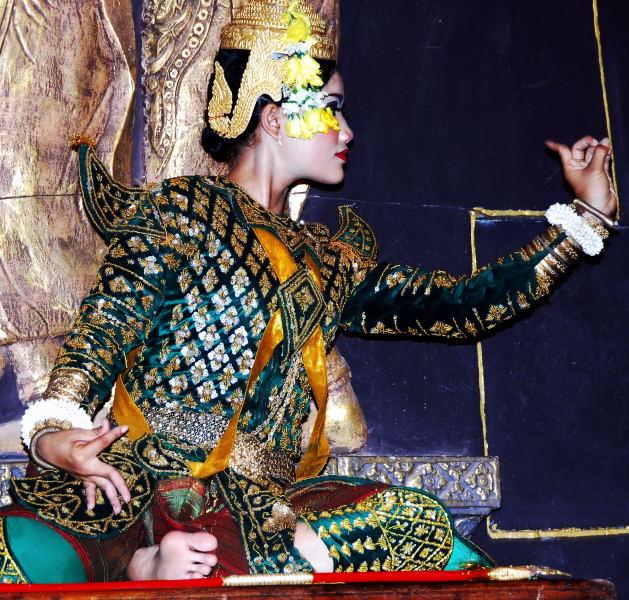 1045-柬埔寨的傳統歌舞.JPG