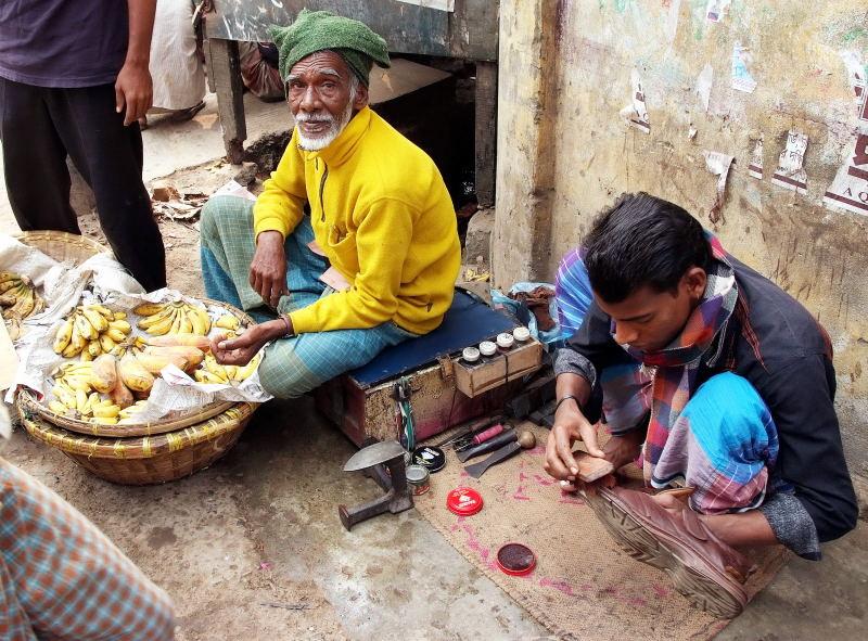 0289--孟加拉-修鞋攤販.JPG