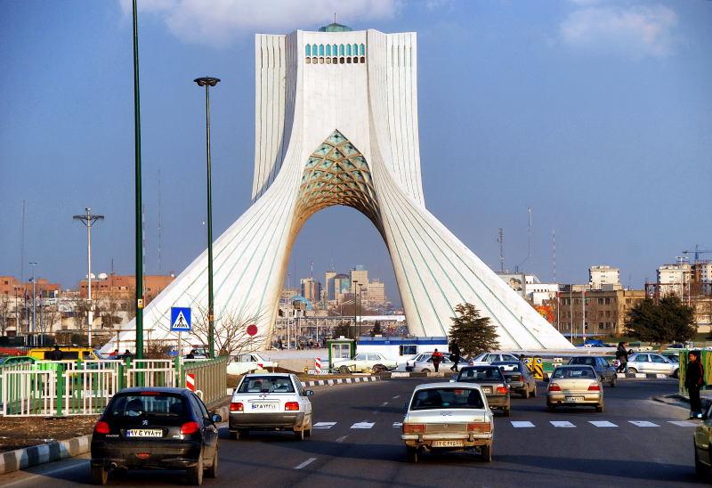 8142-車拍-德黑蘭2502年紀念碑