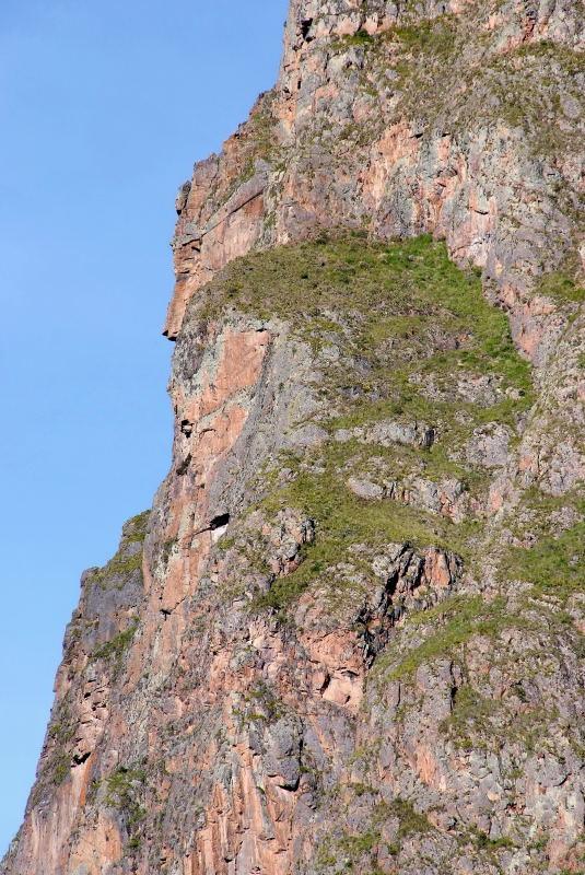 6719-神聖谷-山腰的酋長石.JPG