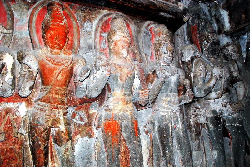 1889-愛羅拉石窟-佛教區-12號洞窟-大雄寶殿內部眾神