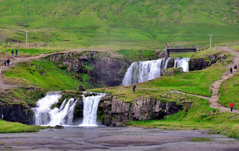 649-教堂山瀑布-冰島