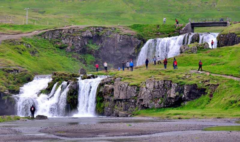 652-教堂山瀑布-冰島