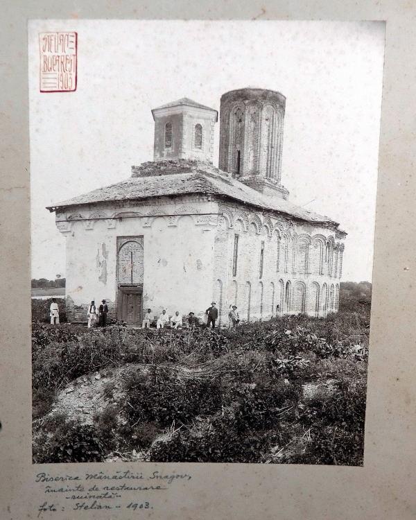 0161-史聶果夫教堂-1903年的照片翻拍.JPG