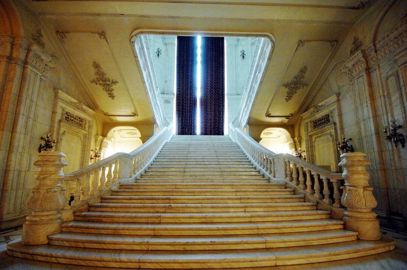 243-人民宮殿-大理石樓梯.JPG