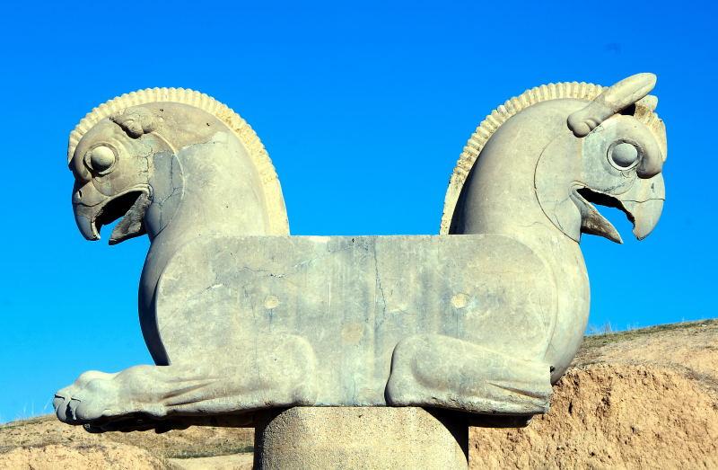 2356-波斯波利斯-鳥神雕像.JPG