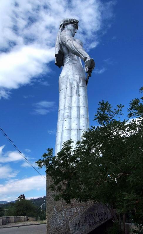 8270-喬治亞母親雕像.JPG