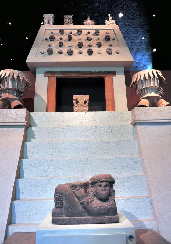 2026-考古博物館- 查克摩石雕