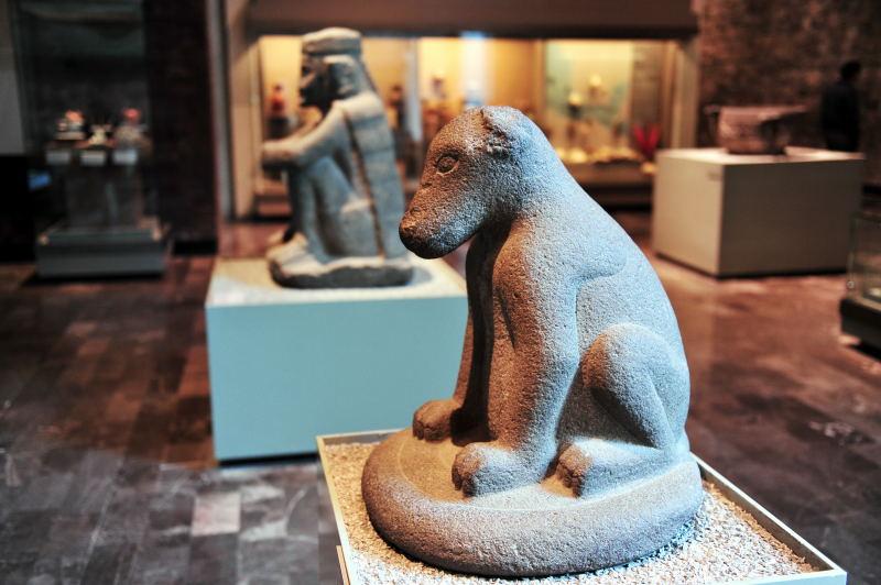 2134-考古博物館-獅子雕像