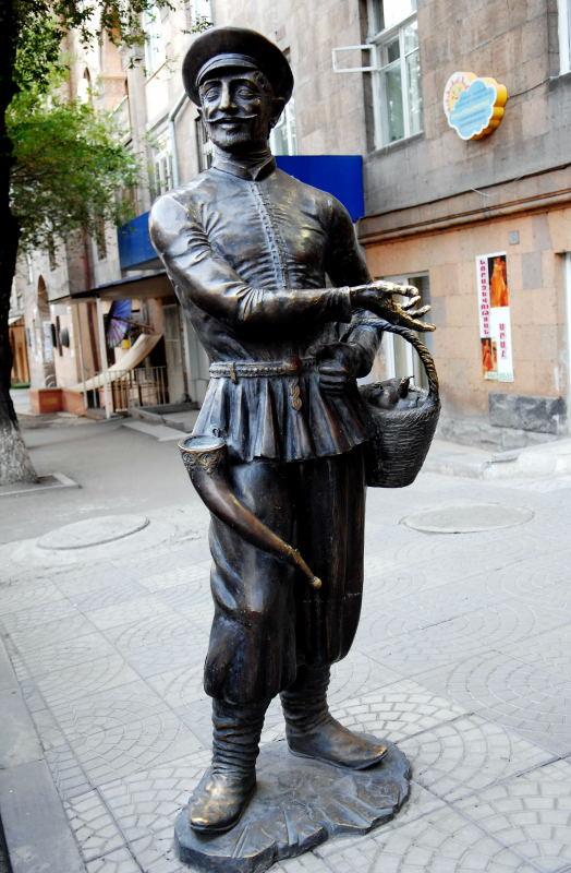 11501-首都-葉綠凡-街上的銅雕像