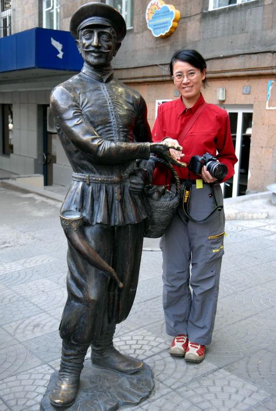 11615-首都-葉綠凡-街上的銅雕像.JPG