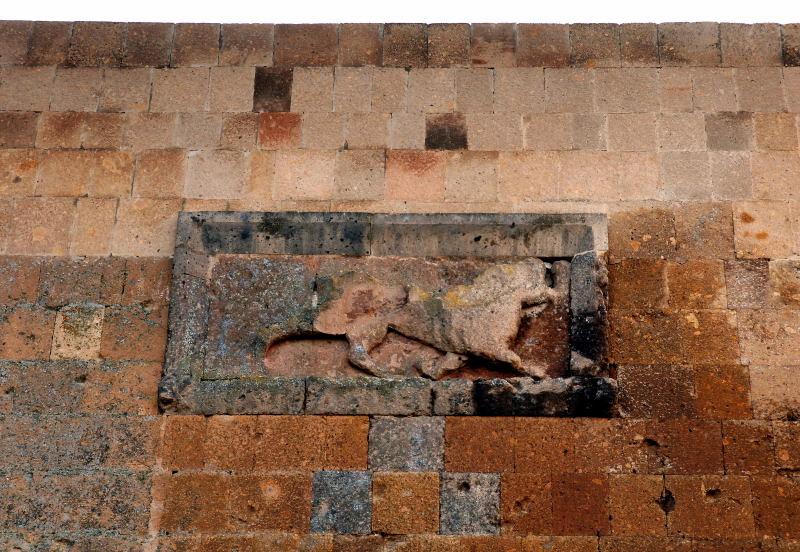1300-ANI古都-古城牆-g獅子門標誌
