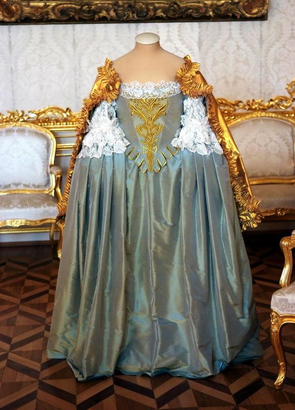 1206-凱薩琳宮-凱薩琳女皇晚禮服.JPG