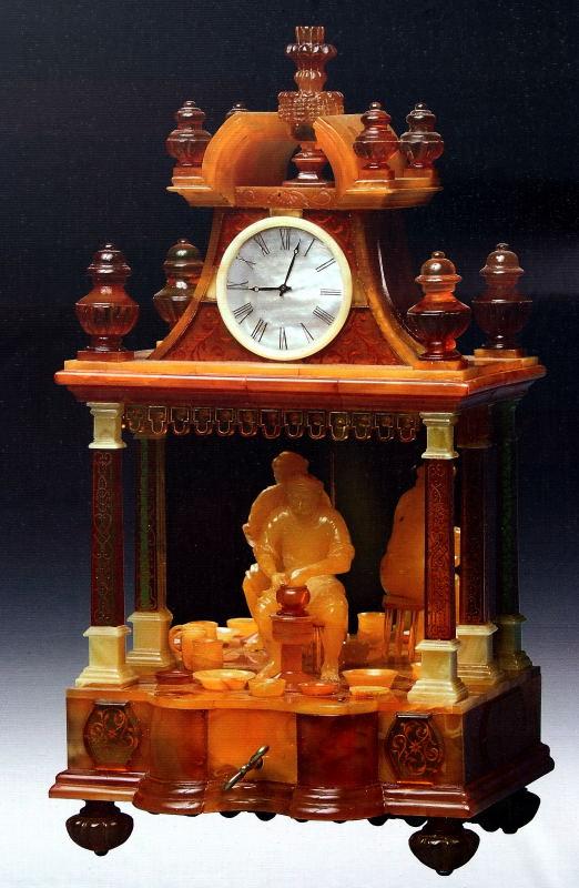 1225-凱薩琳宮-琥珀桌鐘.JPG