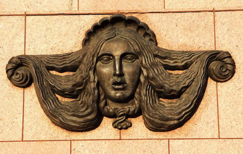 1397-瓦西里島-Pribaltjiskaya飯店-階梯雕像.JPG