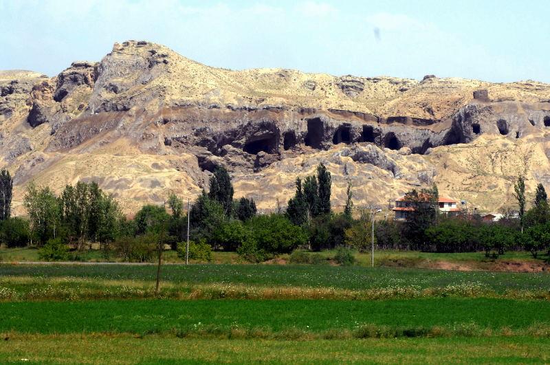 1590-東土耳其-多烏貝雅奇特-洞穴屋遺址