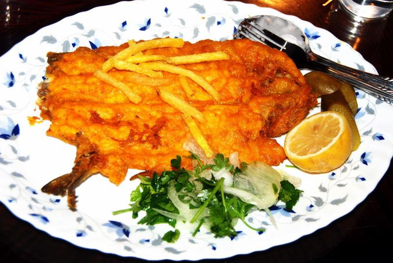 4624-伊斯法罕-午飯的主菜.魚排