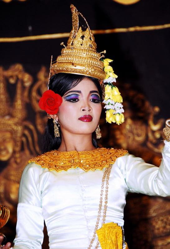 1012-柬埔寨的傳統歌舞.JPG