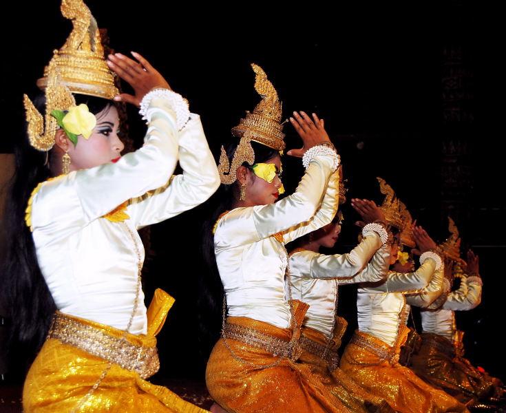 1024-柬埔寨的傳統歌舞.JPG