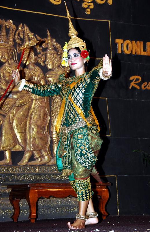 1048-柬埔寨的傳統歌舞.JPG