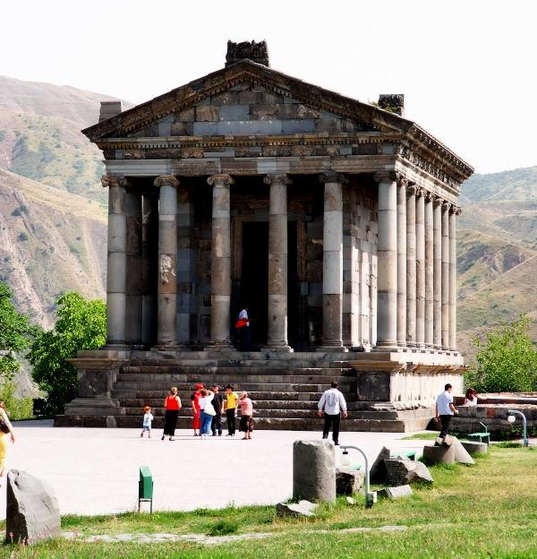 12091-亞美尼亞-加爾尼希臘神殿.JPG