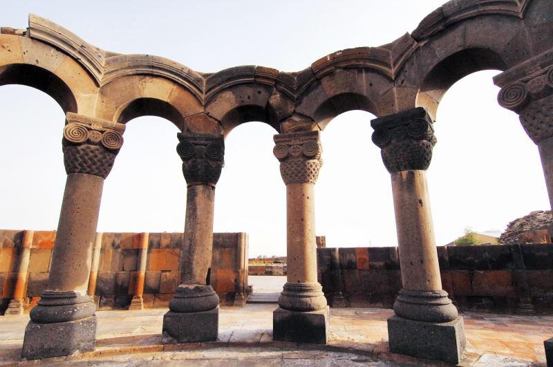 12194-亞美尼亞-茲瓦爾特諾茲大教堂遺址.JPG