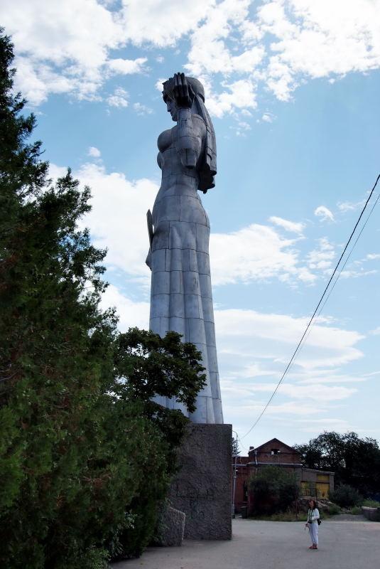 12400-喬治亞母親雕像.JPG