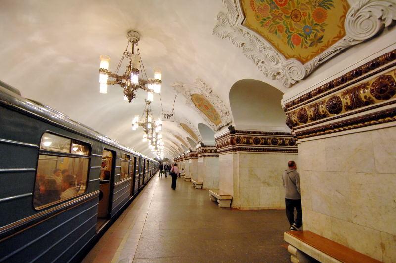 6272-莫斯科地鐵站-地下車站-電車.JPG