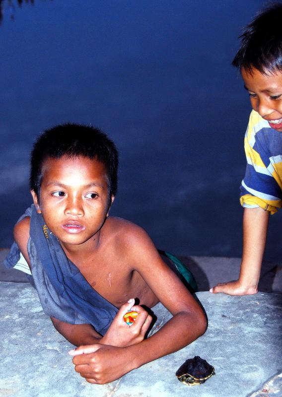 3400-小吳哥-遊蕩的柬國兒童