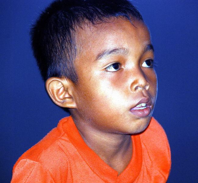 3402-小吳哥-遊蕩的柬國兒童