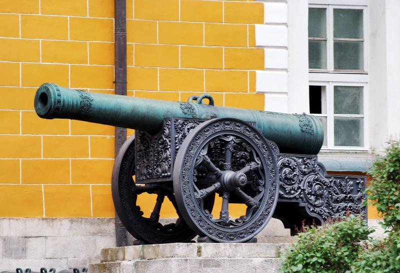 6875-克里姆林宮-軍械館-展示舊砲.JPG