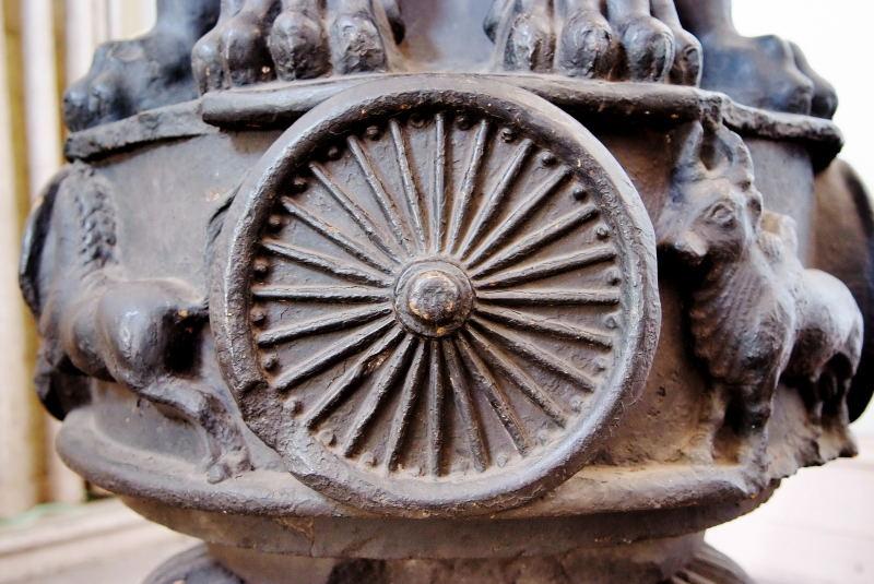 1186-印度博物館-佛教古文物-阿育王柱.JPG