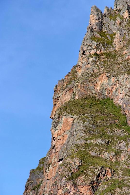 6718-神聖谷-山腰的酋長石.JPG