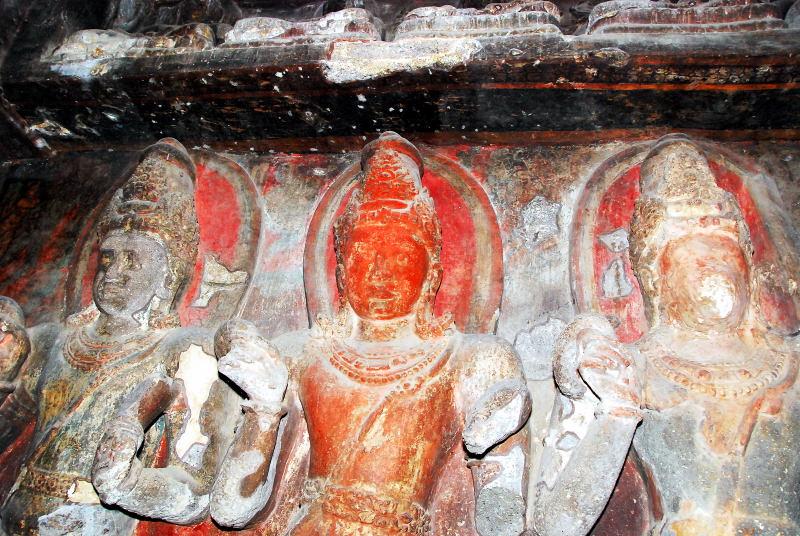 1886-愛羅拉石窟-佛教區-12號洞窟-大雄寶殿內部眾神