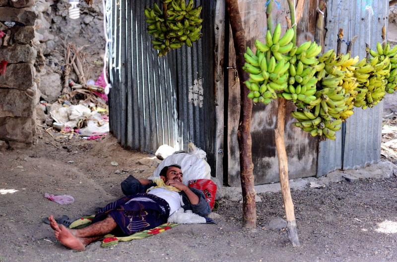 2875-哈拉茲山脈公路-賣香蕉業者