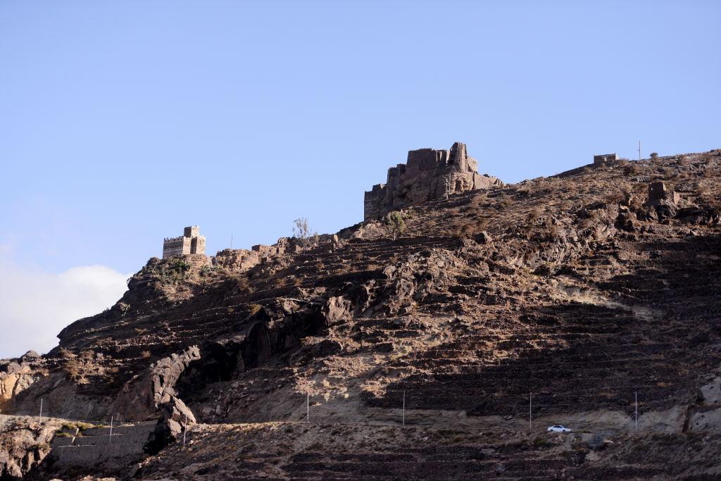 3411-哈加拉城堡下山的照片.JPG