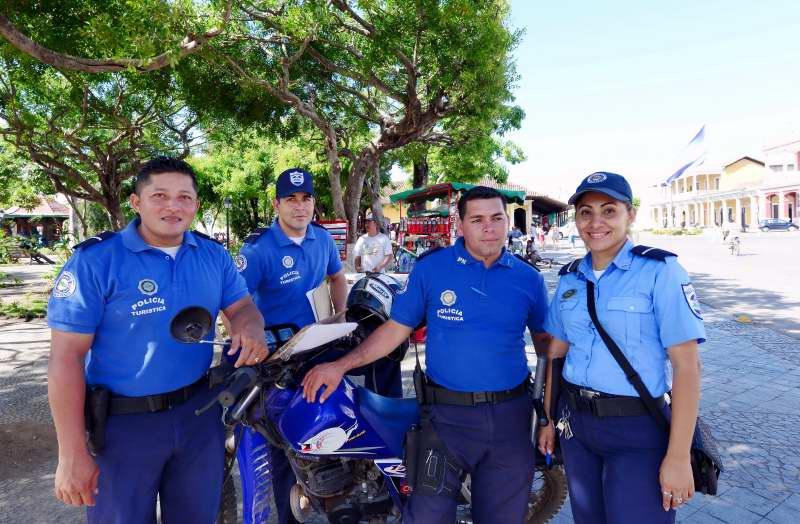 1190-格拉那達-尼加拉瓜警察.JPG
