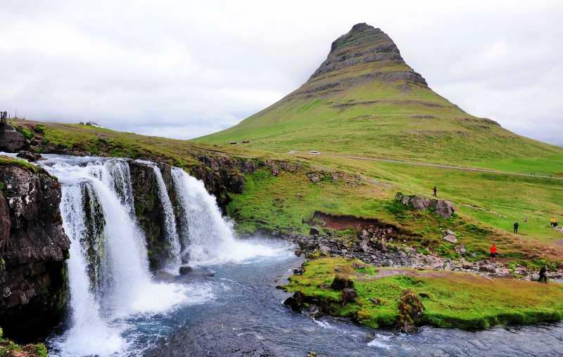 698-教堂山瀑布-冰島